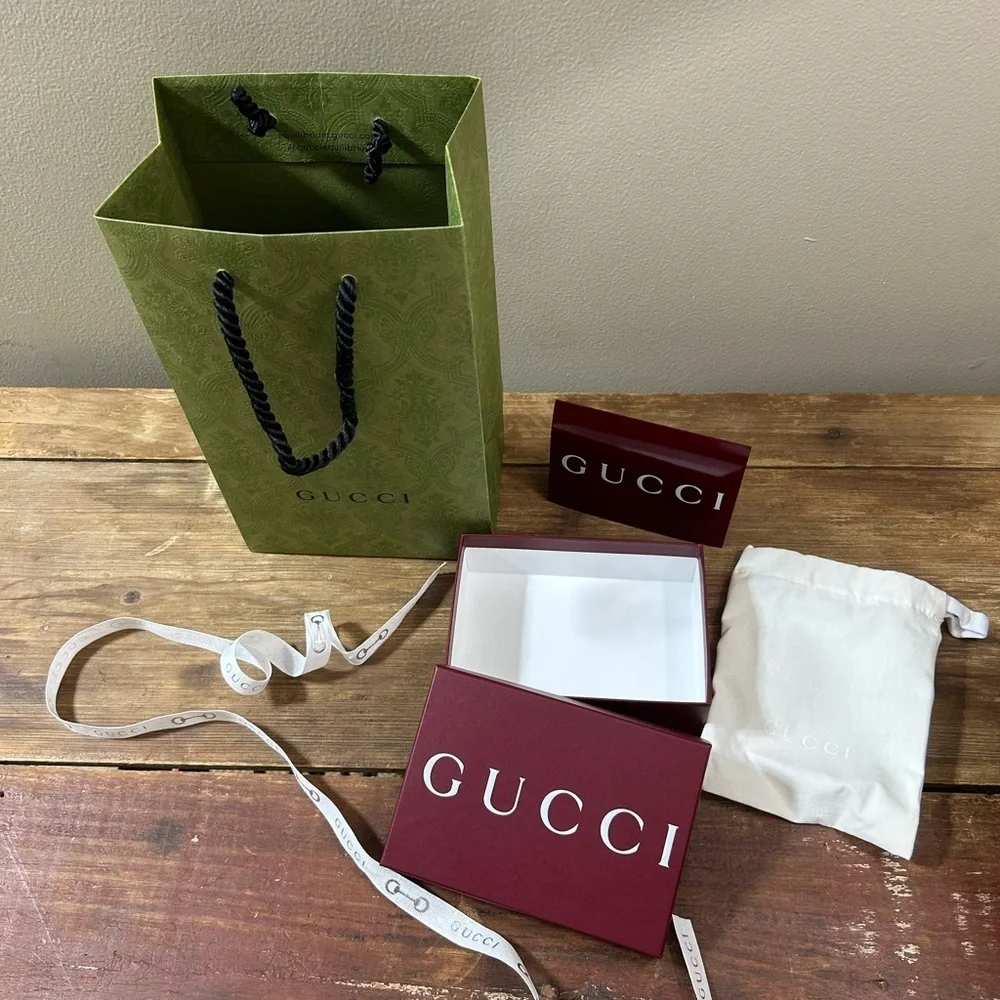 Gucci Green Bag with Red Box Set with branded ribbon, envelope and pouch!